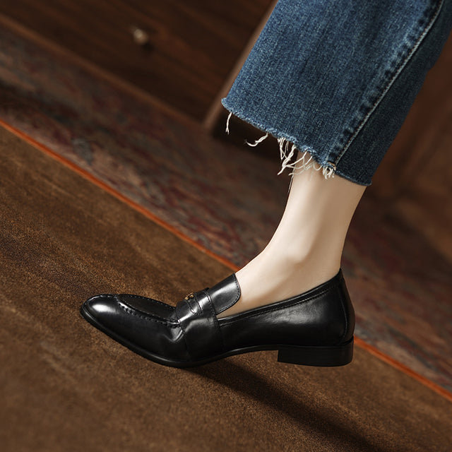 Opulessa Elegant Desk Footwear