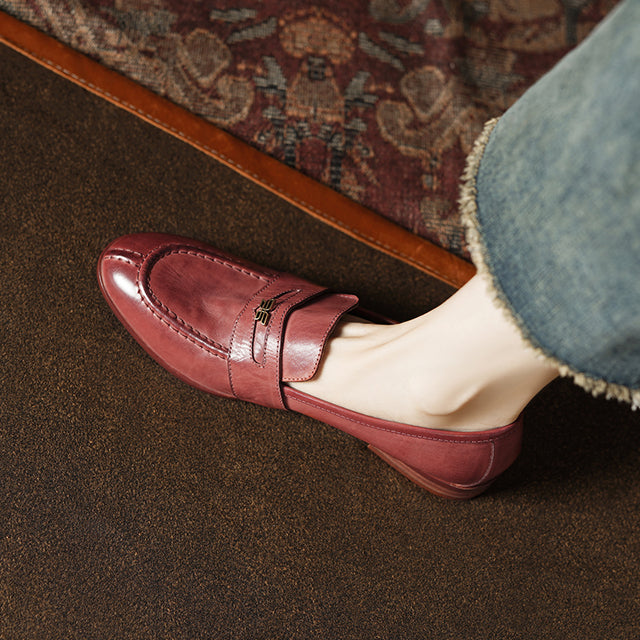 Opulessa Elegant Desk Footwear