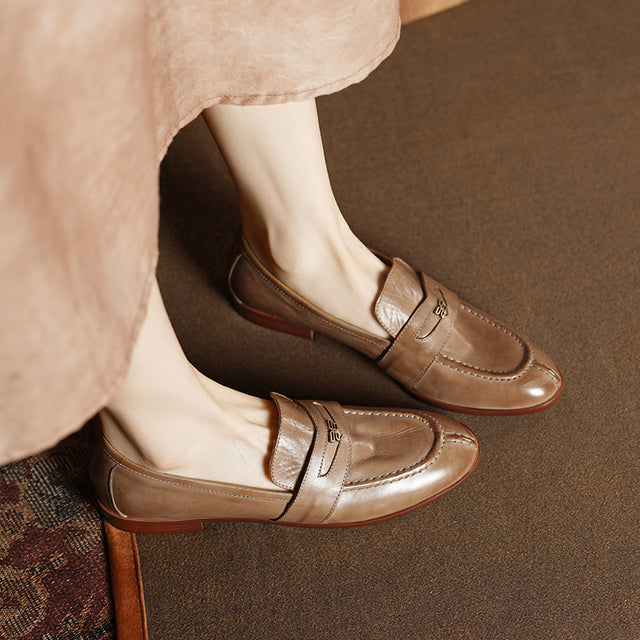 Opulessa Elegant Desk Footwear