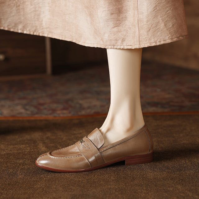 Opulessa Elegant Desk Footwear