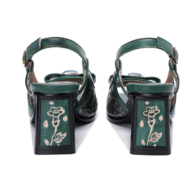 Diamoré Chic Buckled Heels