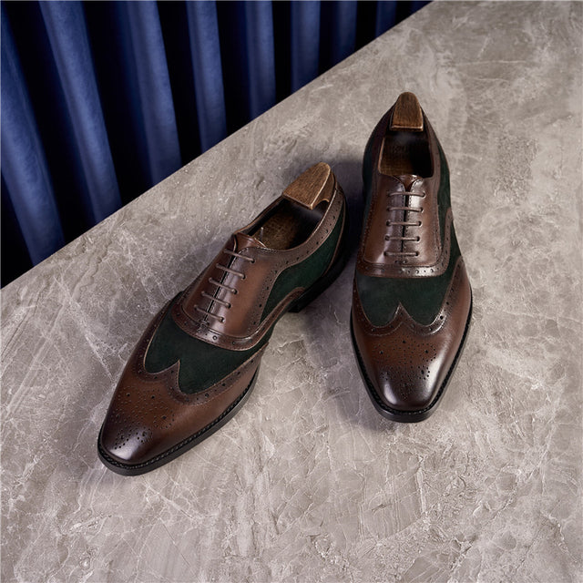 Luxorique Timeless Elegance Lace-Up