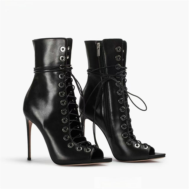 Diamoré Silvareign Elegant Boots