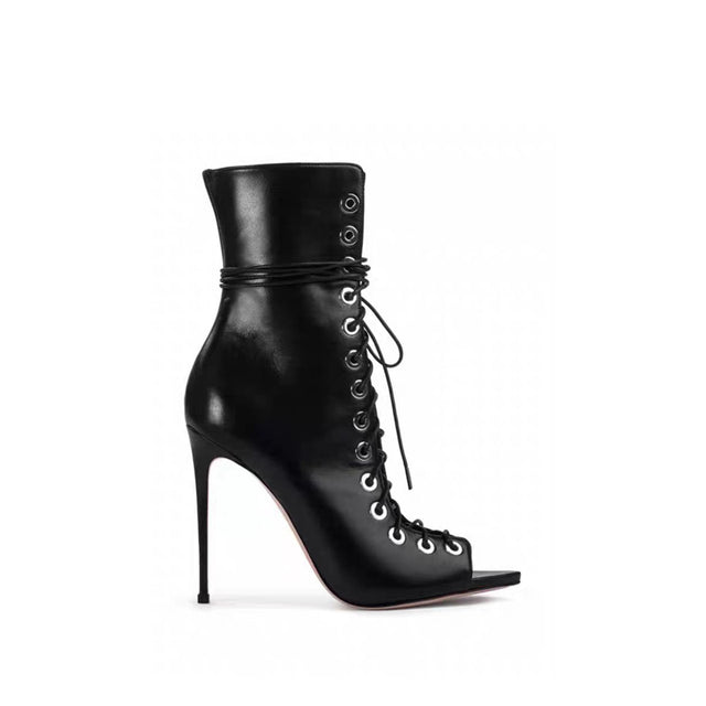 Diamoré Silvareign Elegant Boots
