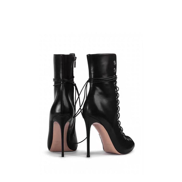 Diamoré Silvareign Elegant Boots