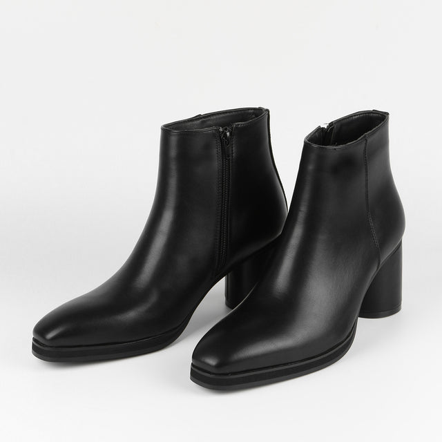 Veltique Business Boots
