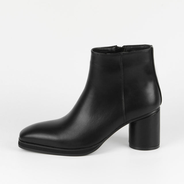 Veltique Business Boots