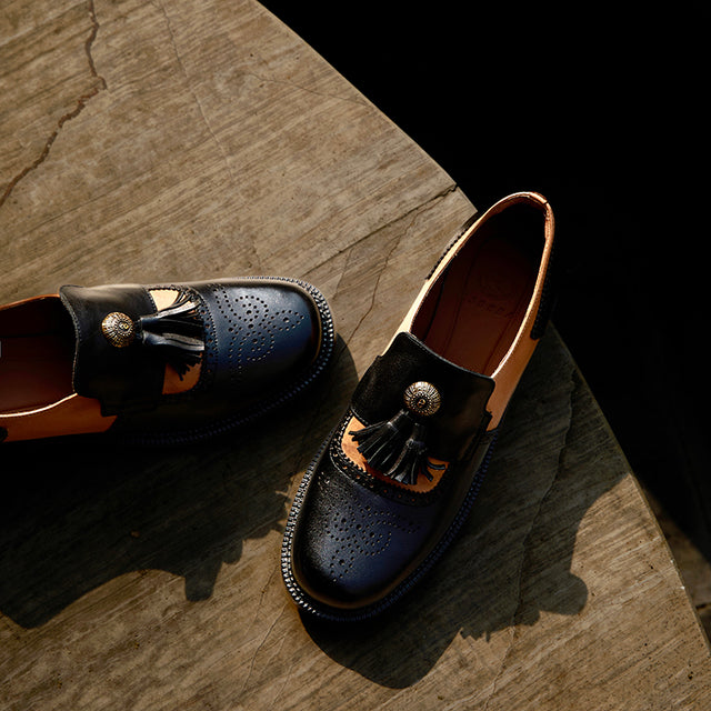 Celestova Opulessa Elegant Desk Footwear