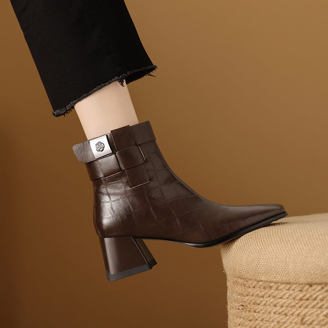 Serpatura Ankle Boots Extravaganza