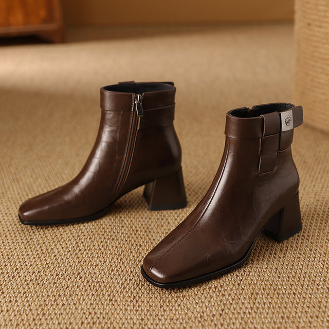 Serpatura Ankle Boots Extravaganza