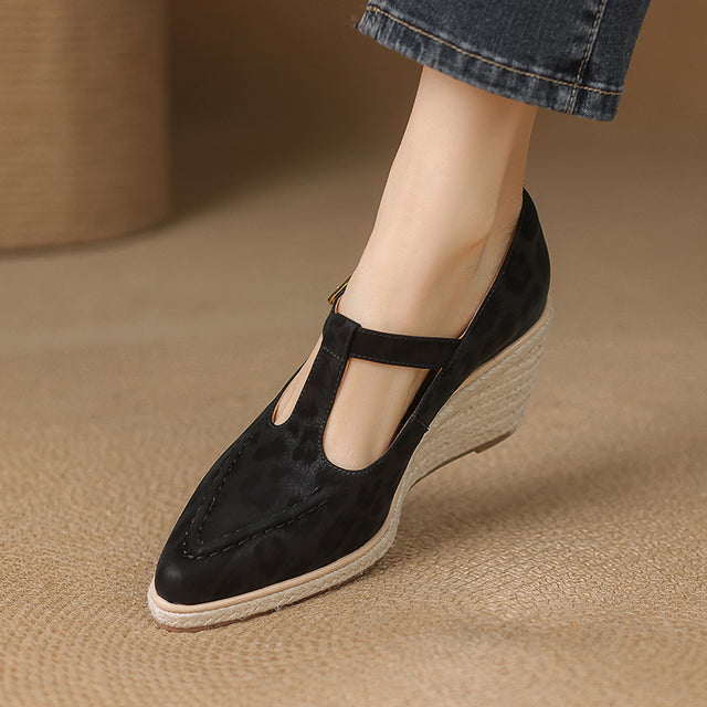 Aurastyle Veltique Slip-On Wedges