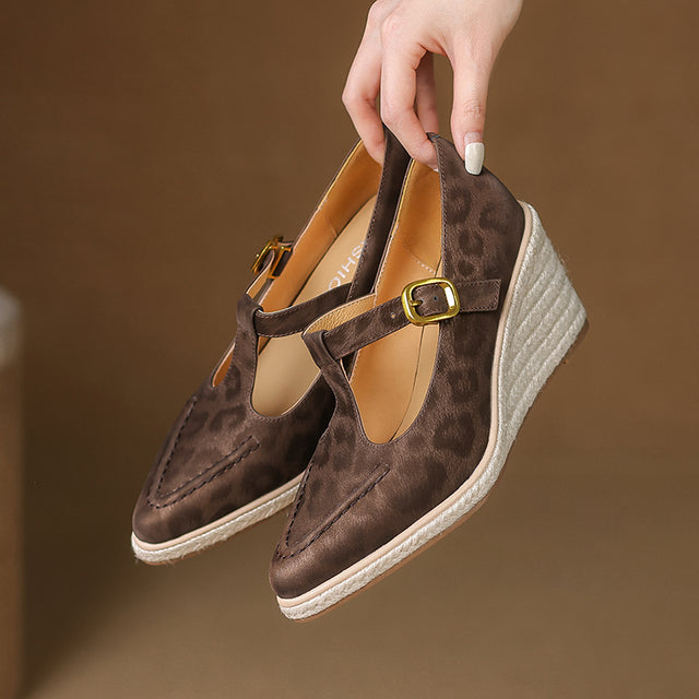 Aurastyle Veltique Slip-On Wedges