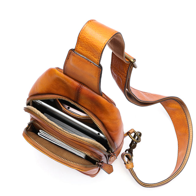 Fieralis Ebonique Clutch