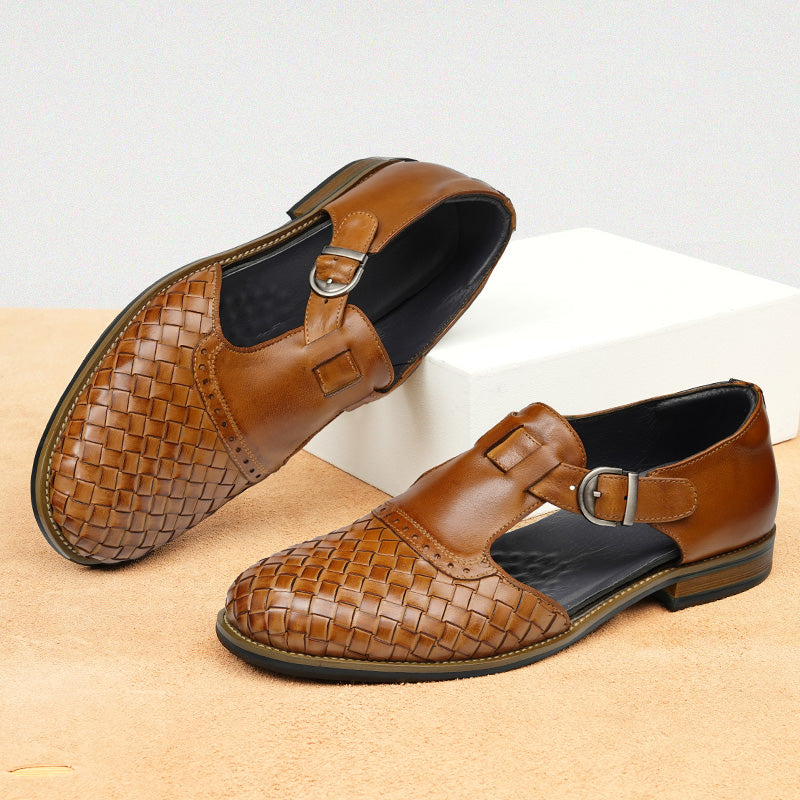 Eldorian Chic Buckle Leather Sandals