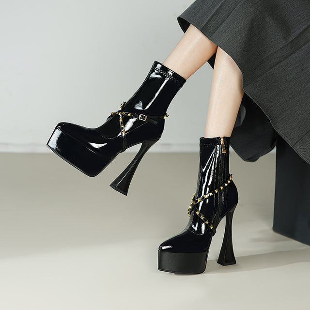 Veltique Zippered Ankle Kicks