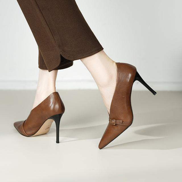 Veltique Business Pumps