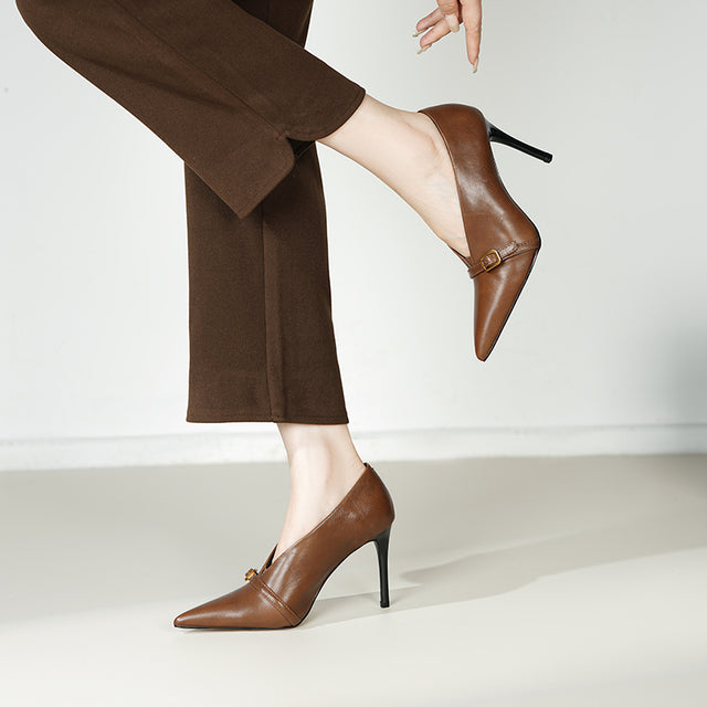 Veltique Business Pumps