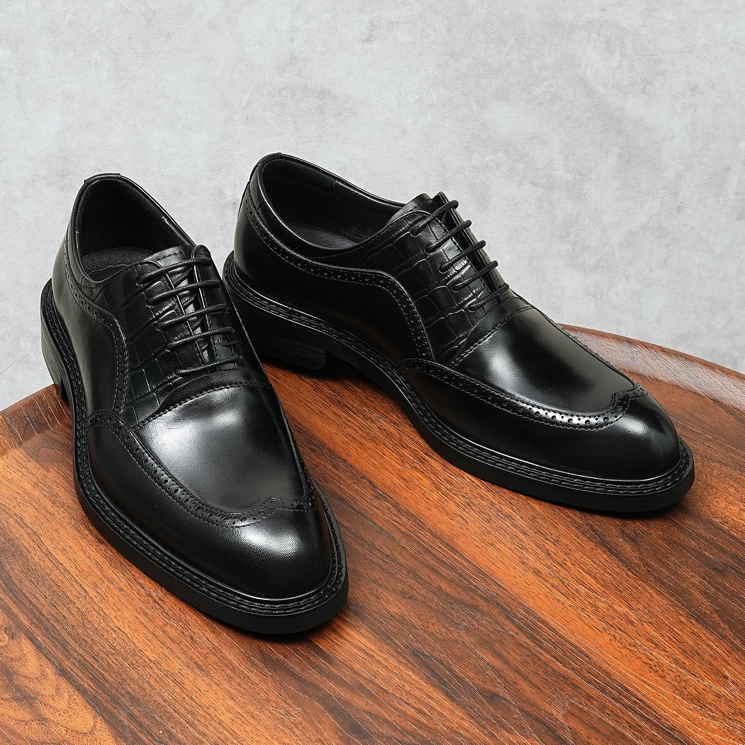 Eldorian Elegance Leather Laces Brogues