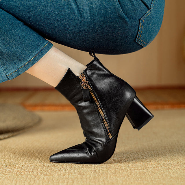 Opulessa Luxe Ankle Wear