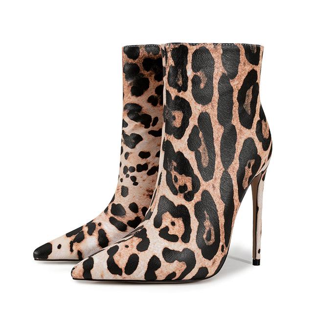 Ebonique Signature Zipper Boots