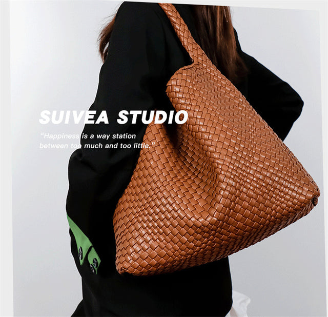 Veltique Tote Extravagance