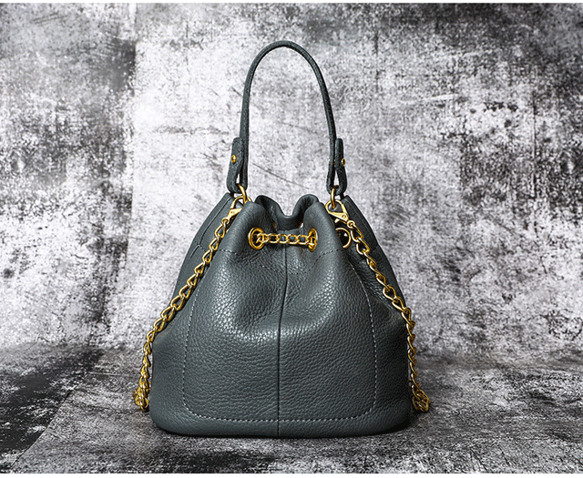 Ostranuxe Opulessa Chain Tote