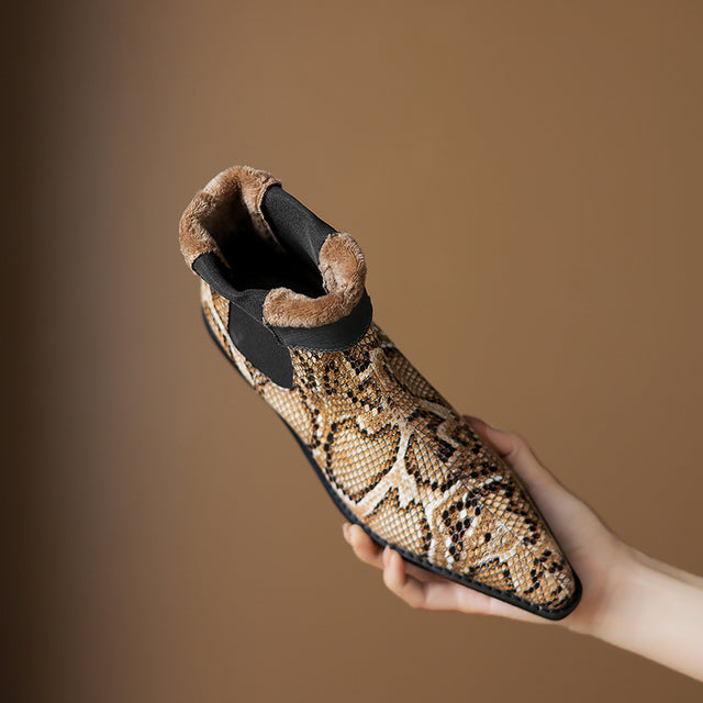 Zereluxe Slip On Ankle Boots