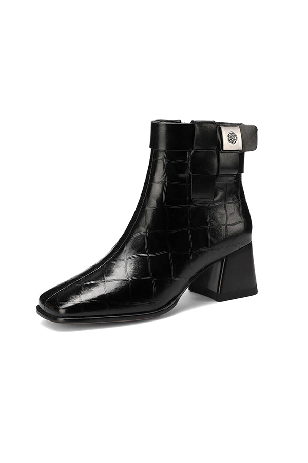 Serpatura Ankle Boots Extravaganza
