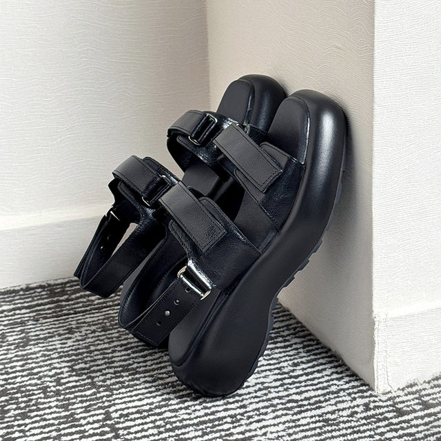 Celestova Chic Buckle Leather Sandals