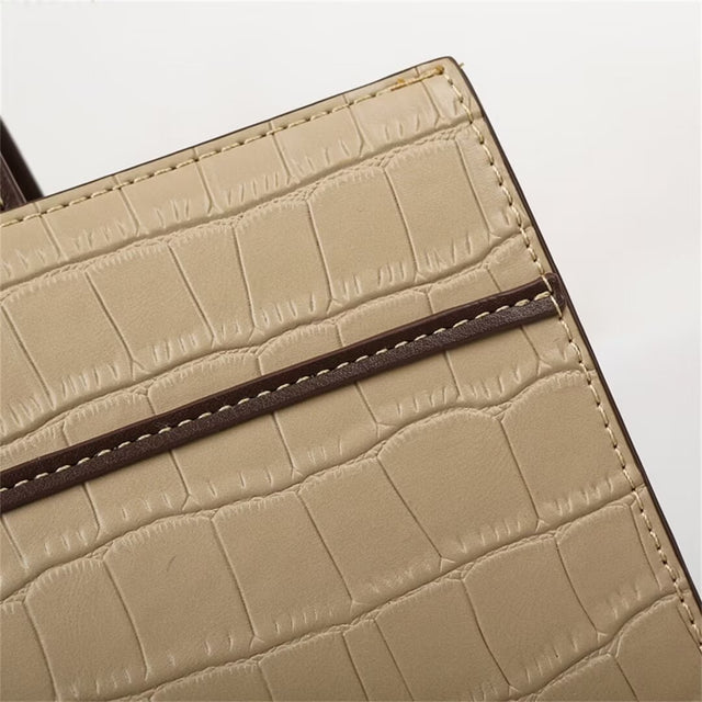 Opulessa Exotic Carryall