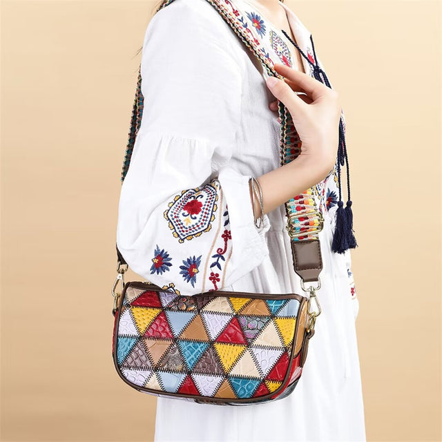 Ostranuxe Zippered Companion