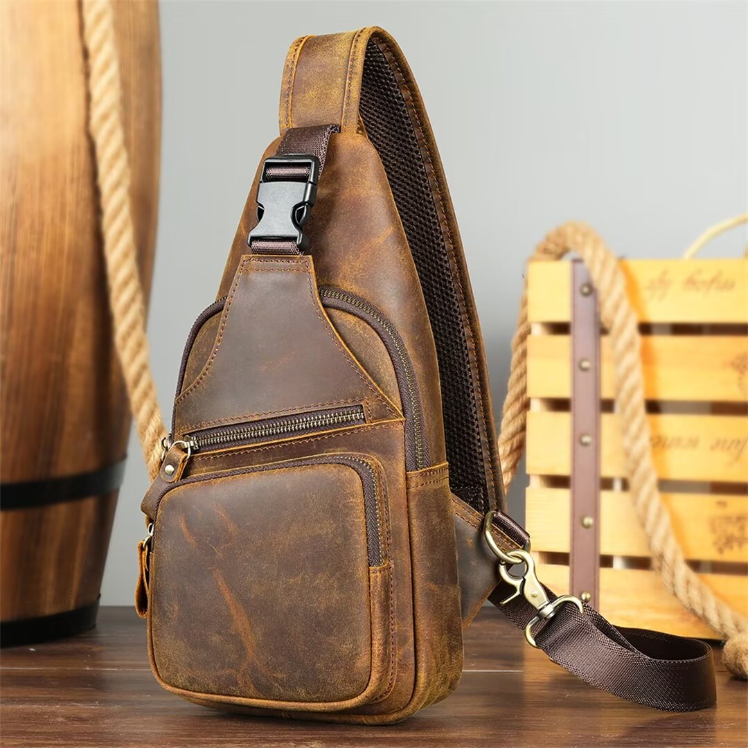 Ostranuxe Veltique Messenger