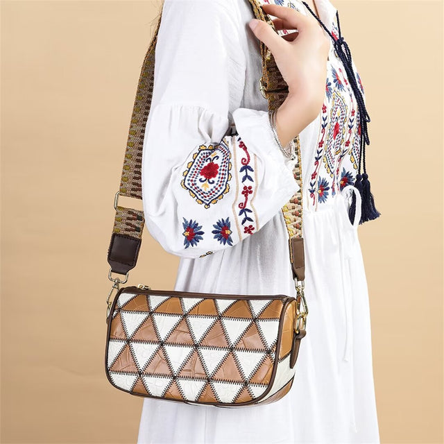 Ostranuxe Zippered Companion