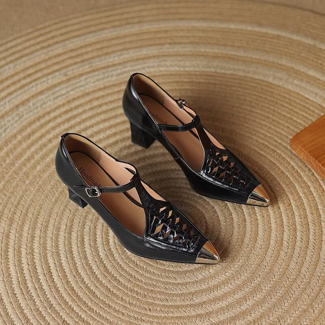 Braviora Shine Heels