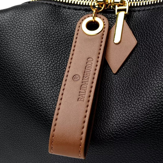 Opulessa Zip Tote Grande