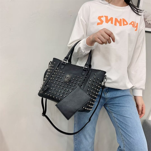 Veltique Exclusive Carry-All Tote