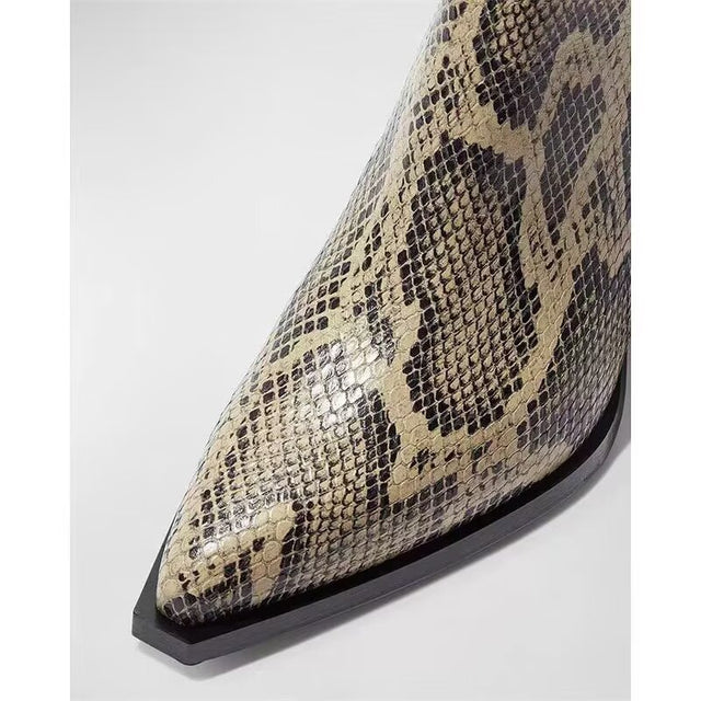 Braviora Spirit Heels