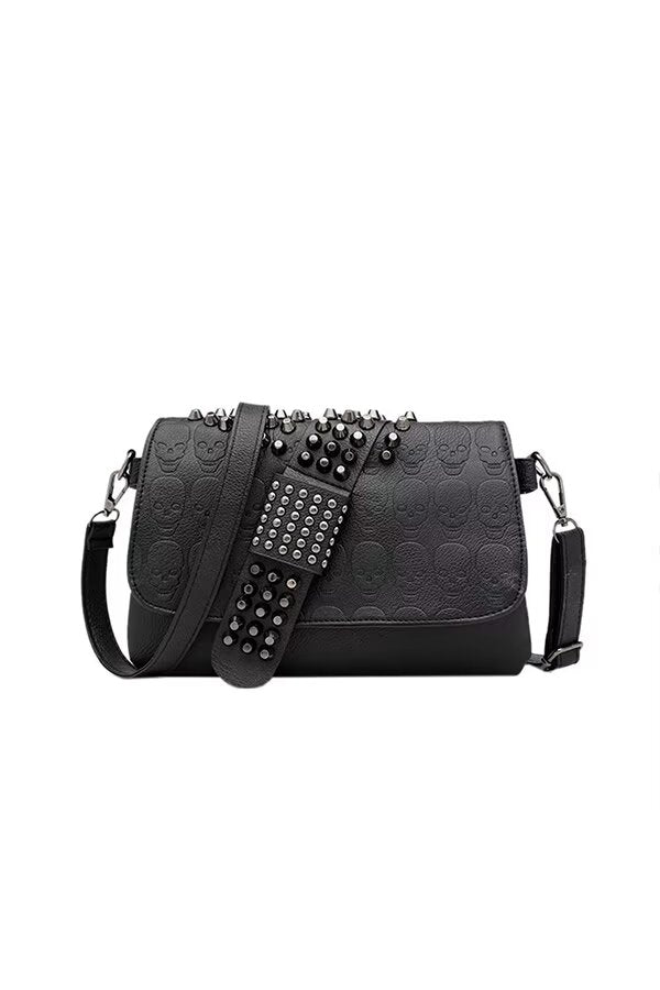 Lustrévo Crossbody Elegance