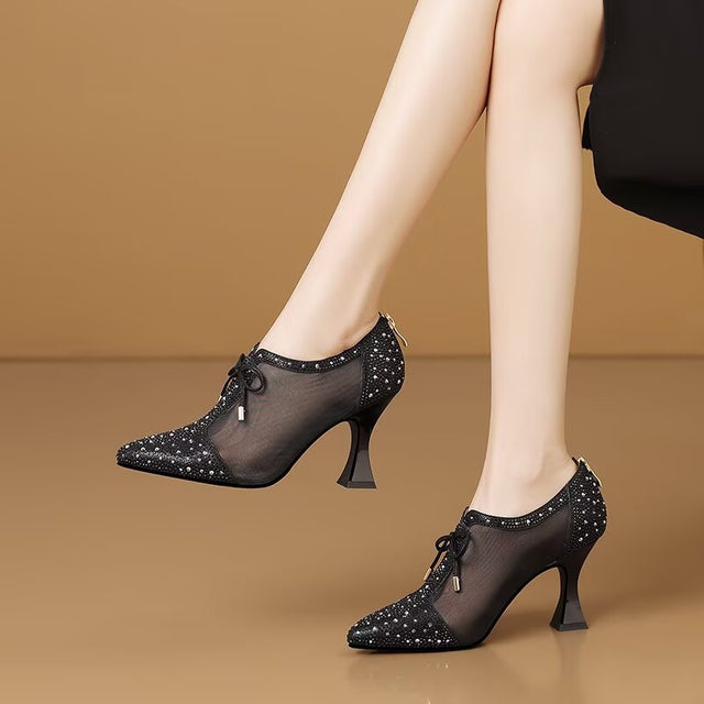 Soaring Flux Ridges Embrace Empowered Footsteps