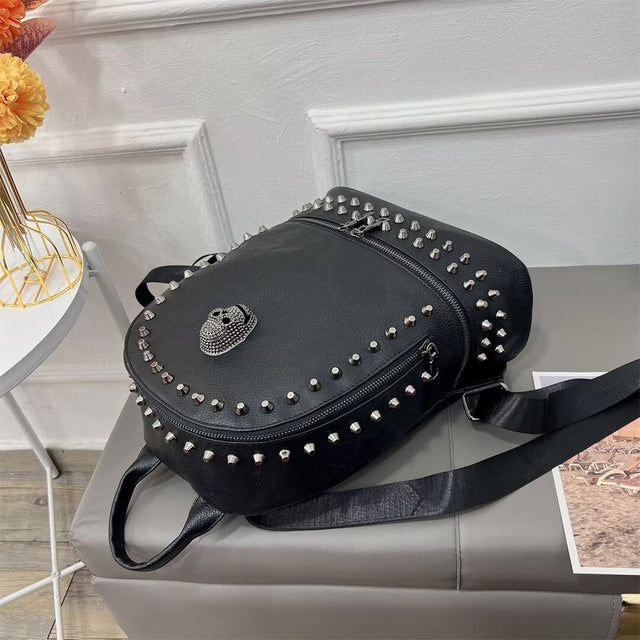 Velvoura Elegance Daypack