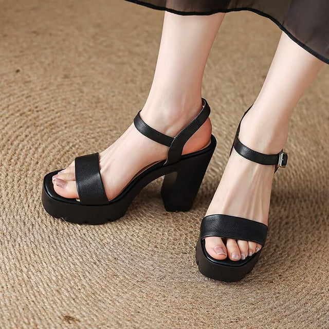 Enlevira Glint Heels