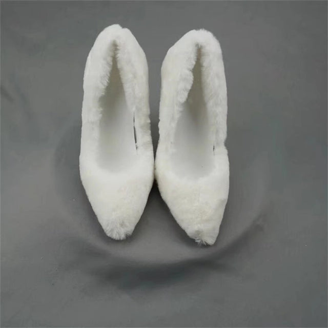 Silvareign Ebonique Event Pumps