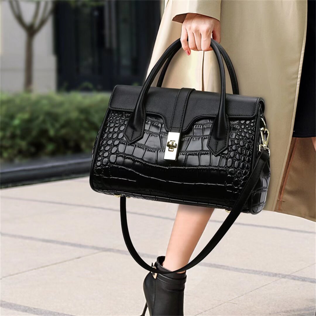 Luxalon Exotic Carryall