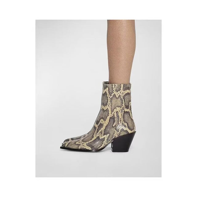 Braviora Spirit Heels