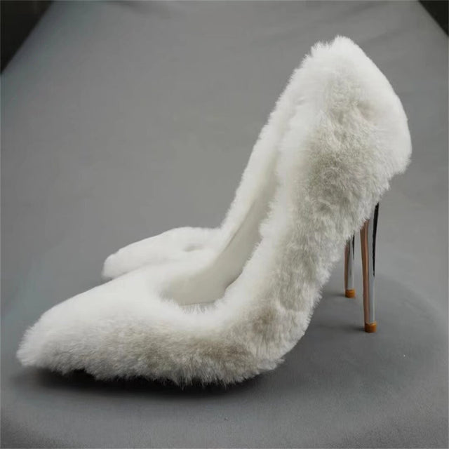 Silvareign Ebonique Event Pumps