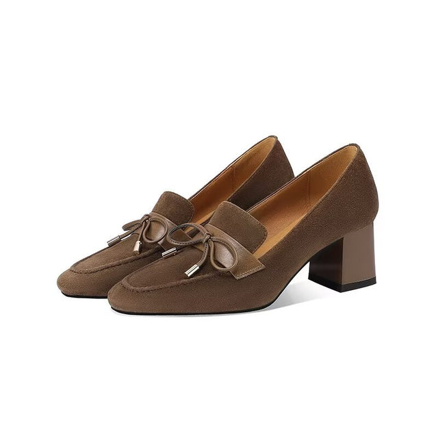 Sleek wave-sculpted dreamstep illusions