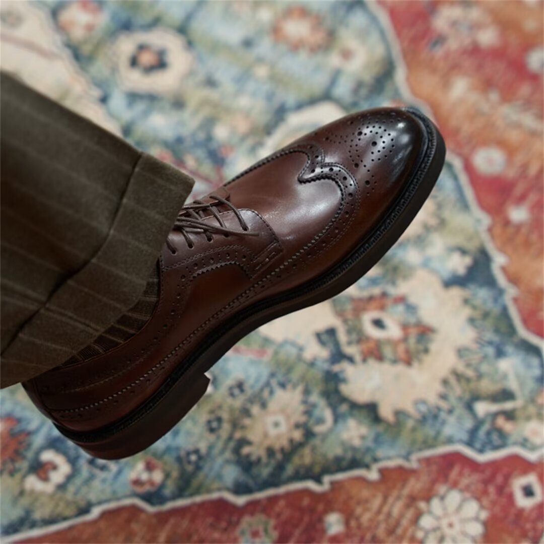 Diamoré Slip-On Brogues