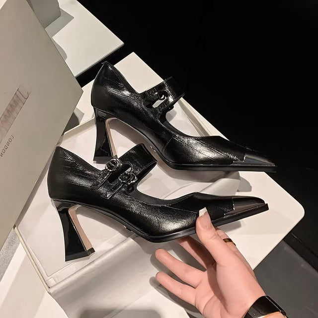 Flowing Kineti Arc Stride For Future Steps