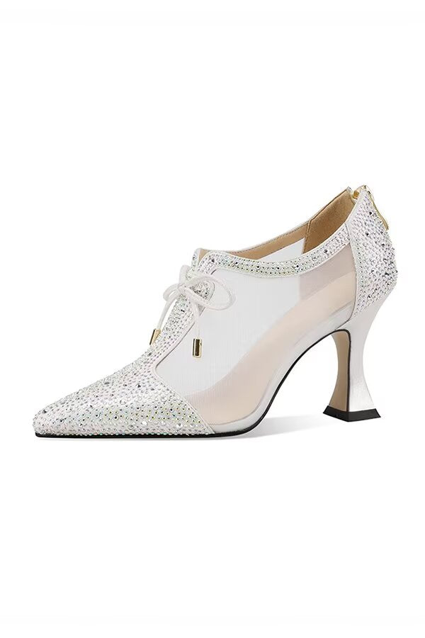 Soaring Flux Ridges Embrace Empowered Footsteps