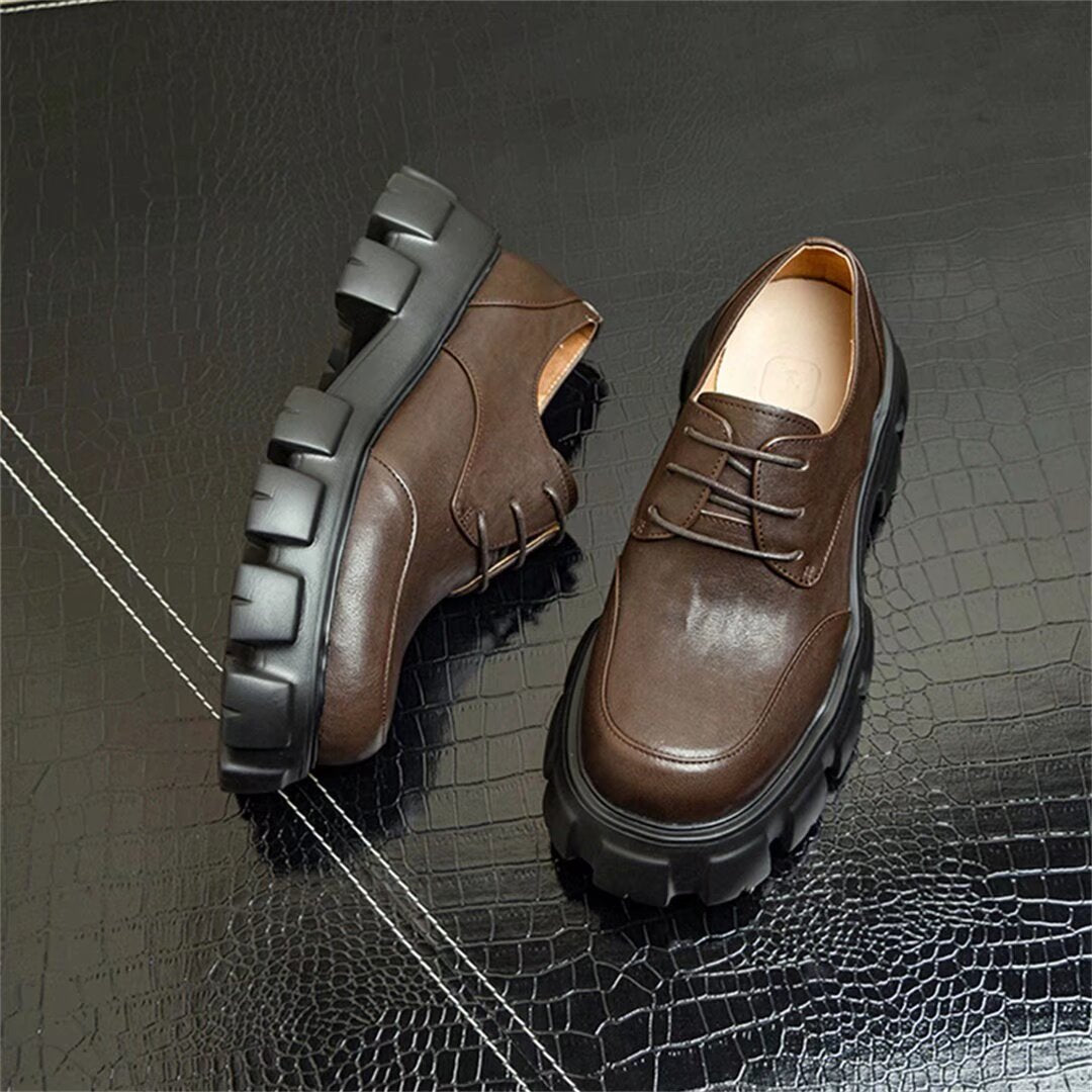 Diamoré Formal Lace Footwear